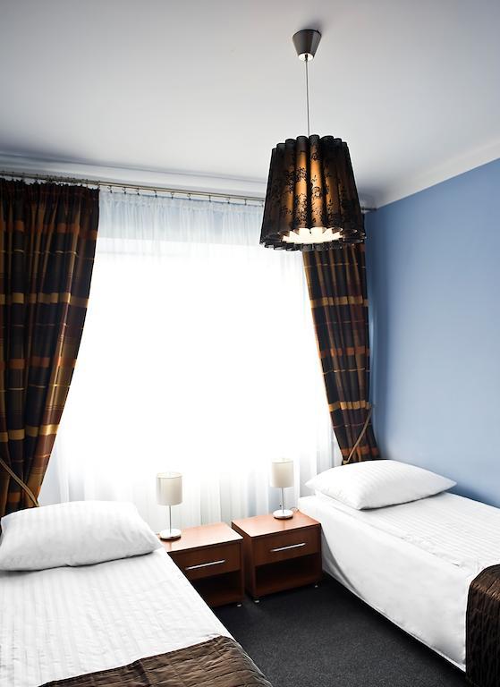 Hotel Korona Łuków Rum bild