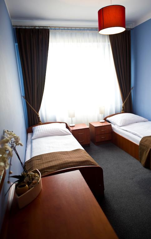 Hotel Korona Łuków Rum bild